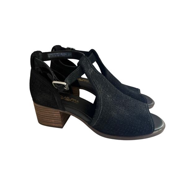 Koolaburra by UGG Ashlyn Black Suede Block Heel Sandals Size 6 Open Toe Cutout - Picture 1 of 7